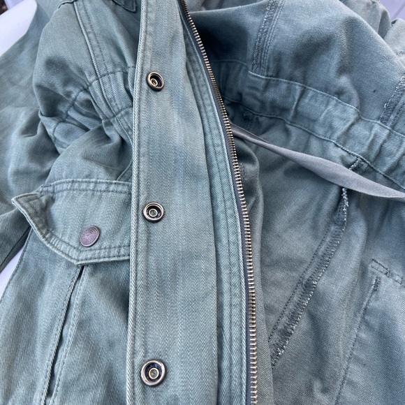 Levi's Green Bomber Jacket - Picture 14 of 15